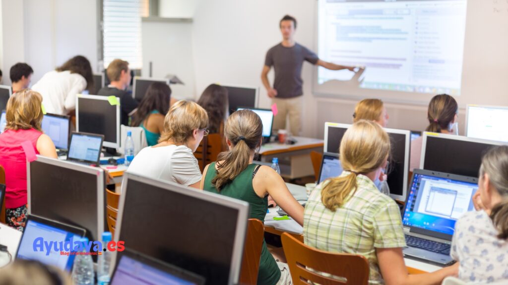 subvenciones para montar una academia de enseñanza en españa